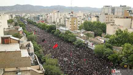 На похороны президента Ирана пришли миллионы людей