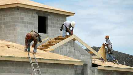 Глава Минстройархитектуры пообещал белорусам сильно упростить строительство частных домов. Что известно?