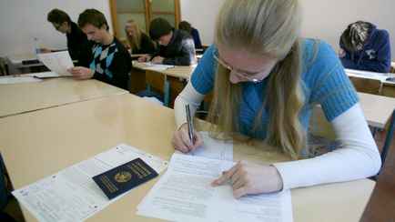 «Несколько причин» — В Мингорисполкоме пояснили, кто может отказаться от сдачи ЦЭ