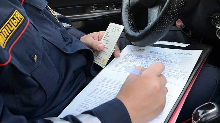 ГАИ объявила 6-дневные рейды на тех, у кого "большие задолженности". В какой области Беларуси?