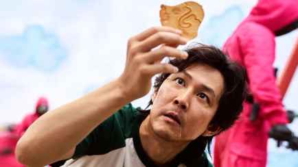 Звезда сериала «Игра в кальмара» Ли Джон-джэ назвал дату выхода второго сезона