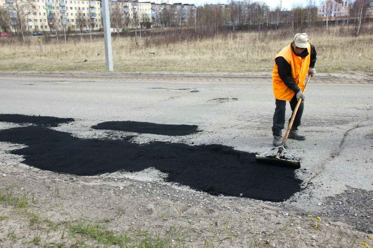 МВД Беларуси запустило единый номер для жалоб на дороги. В какие часы можно звонить?