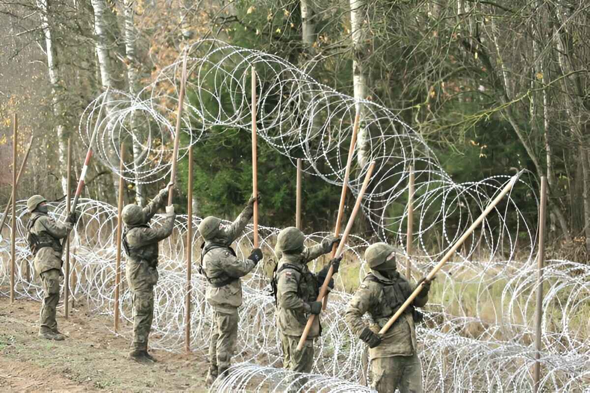 Тайны "Восточного щита". Что власти Польши на самом деле задумали сделать на границе с Беларусью?