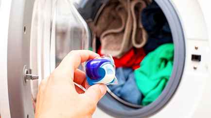 Большинство неправильно использует капсулы для стирки? Сделайте так, чтобы они хорошо растворялись и не испортили одежду