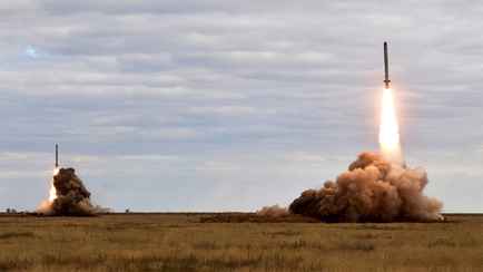 «В ответ на угрозы западных официальных лиц» — Минобороны России анонсировало учение по применению тактического ядерного оружия