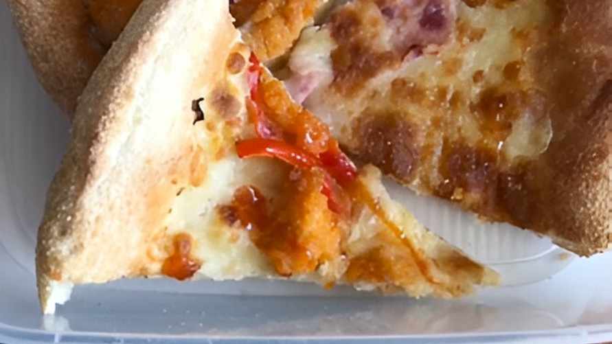 "Пиццный кризис" — Белорусы пожаловались почти на все пиццерии. Что не устроило?