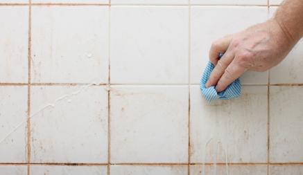 Как вернуть плитке в ванной первоначальный вид? Вам понадобятся всего три ингредиента