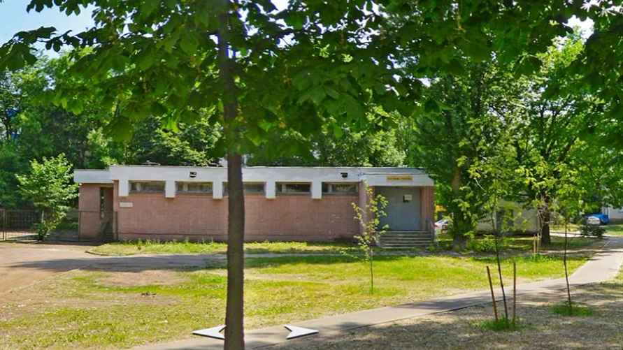 Здание на ул. Уральская, 16А