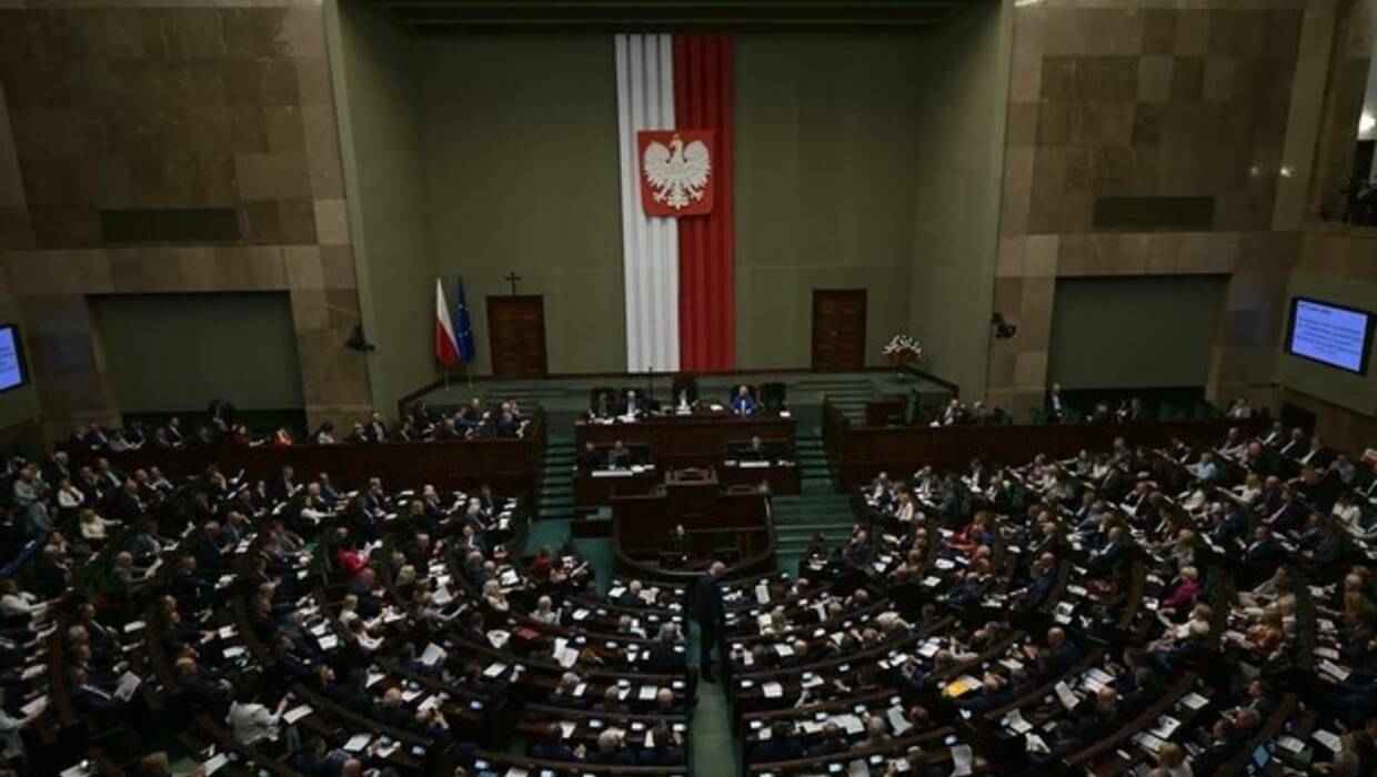 Польша решила создать комиссию, которая будет исследовать "белорусское влияние" в стране