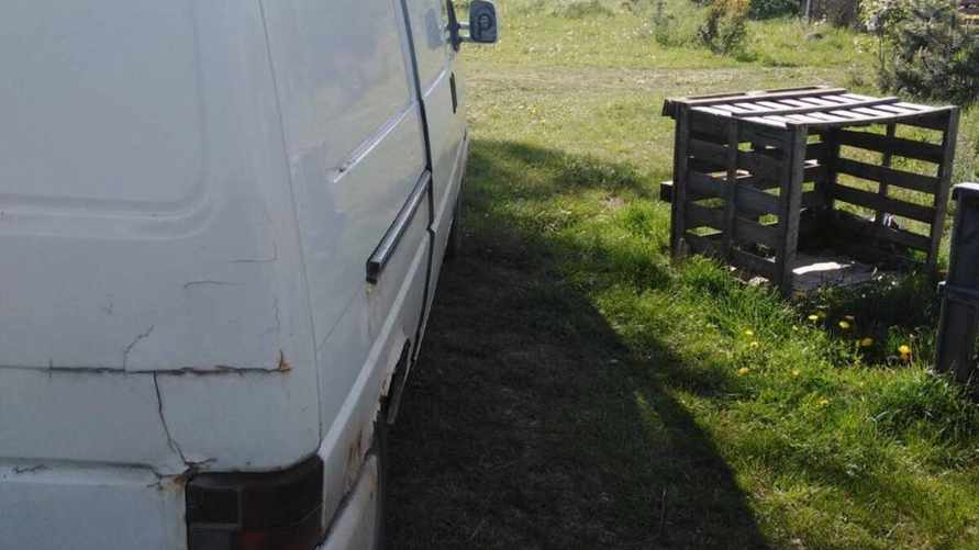 В Узденском районе пенсионер наехал на годовалую внучку - девочка погибла