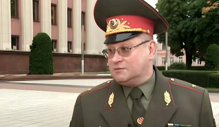 Лукашенко назначил генерала Муравейко главой Генштаба ВС Беларуси. Кто это такой?