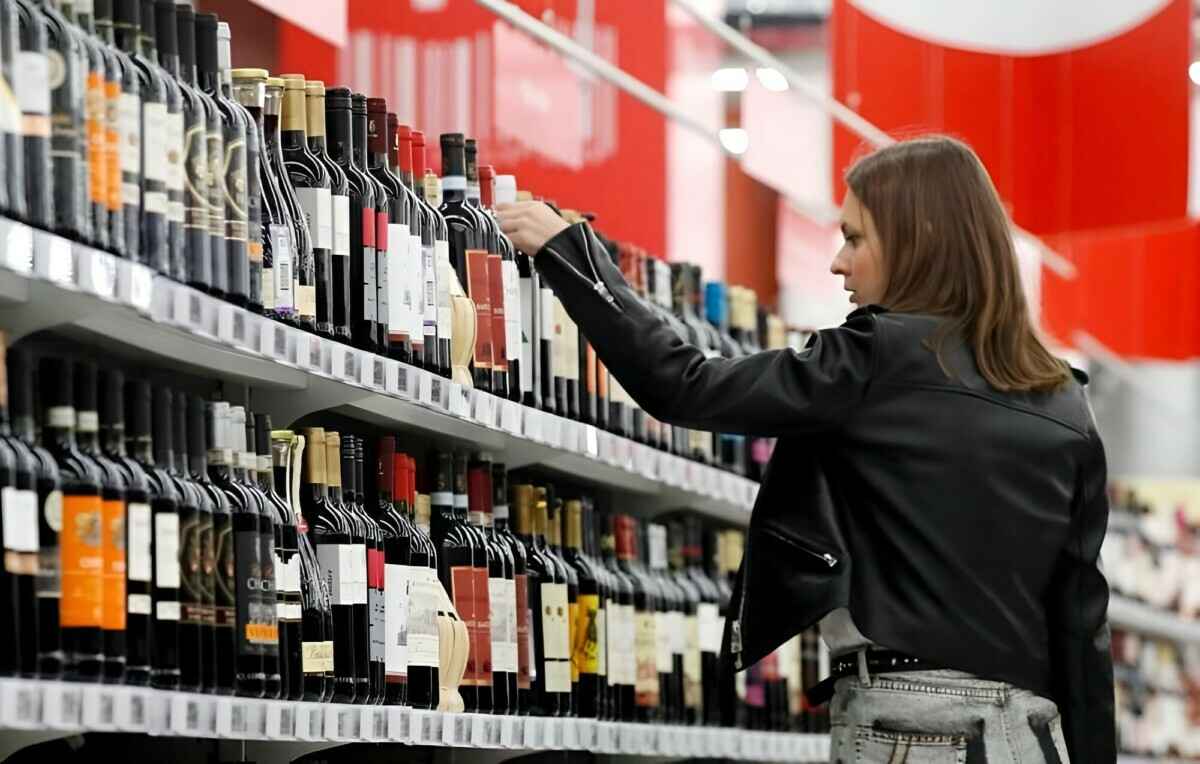 МАРТ поднял цены на алкоголь в Беларуси из-за "роста материальных затрат". На сколько?