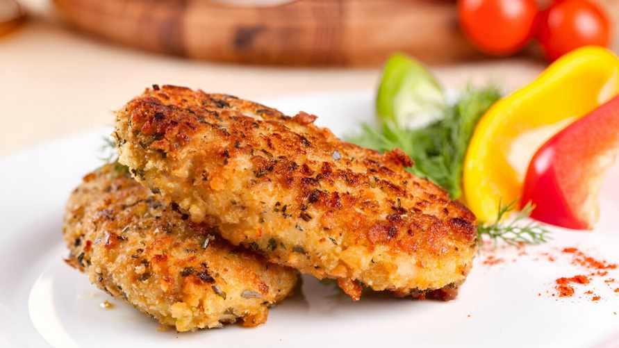 С этим рецептом вы забудете о свином и курином фарше. Как приготовить котлеты из сельди?