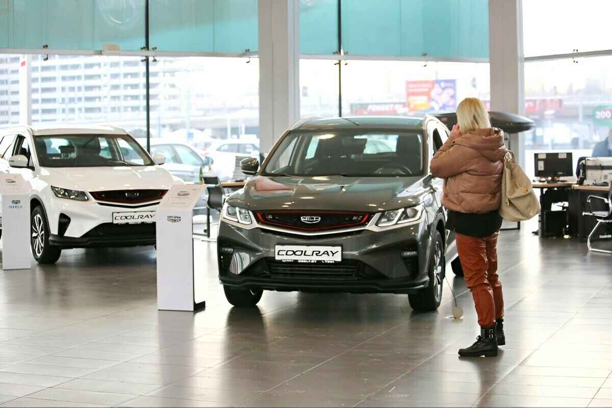 Продажи новых авто в Беларуси за год выросли в 2,6 раза. В БАА объяснили, почему