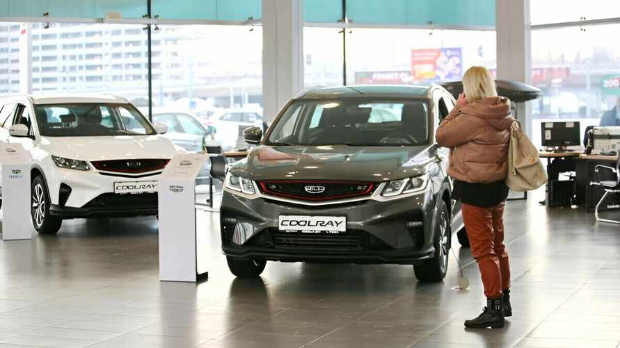 Продажи новых авто в Беларуси за год выросли в 2,6 раза. В БАА объяснили, почему