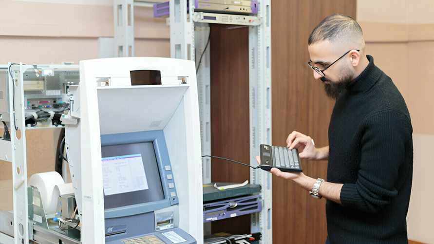 БГУИР открыл 3 новые специальности, которых нет в других белорусских вузах. Чему собрались учить?