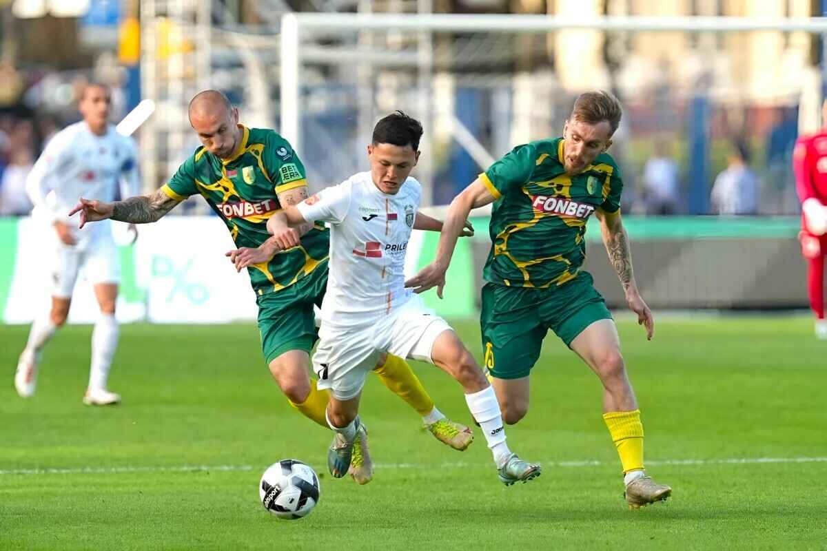 УЕФА пригрозил лишить денег АБФФ и белорусские клубы. Что произошло?