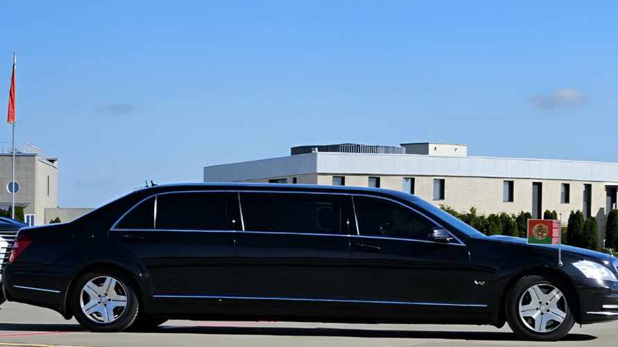 Лукашенко улетел на парад в Москву