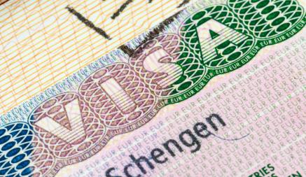Европейская комиссия объявила повышение цен на шенгенские визы. Сколько придется платить белорусам с 11 июня?