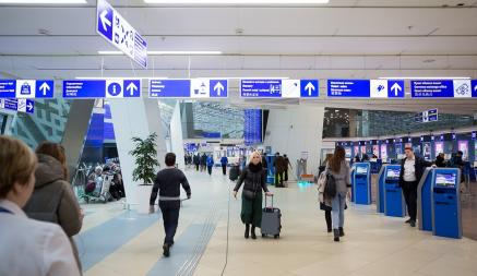 В аэропорту Минска задержали иностранца, который путешествовал, чтобы обворовывать пассажиров самолетов