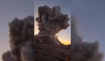Жители Гватемалы показали видео оползней и нового извержения вулкана после серии землетрясений магнитудой 6,4