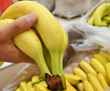 Как сохранить свежесть бананов надолго? Этот способ не даст им почернеть до двух недель