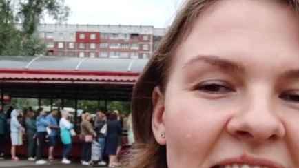 «Сумасшедшие, не иначе» — На одном из рынков Минска образовалась очередь из 100 человек. За чем?