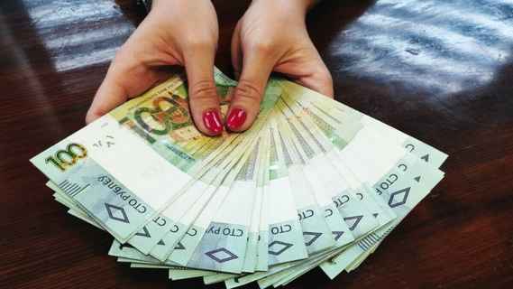 Белорусы побили рекорды по вкладам. У кого на счетах по 30 000 рублей