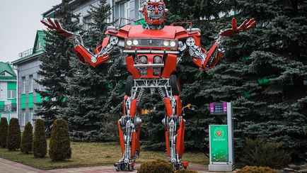 «Наиболее щадящий способ» — В «Белнефтехиме» объяснили, почему цены на бензин решили повышать на копейку в неделю