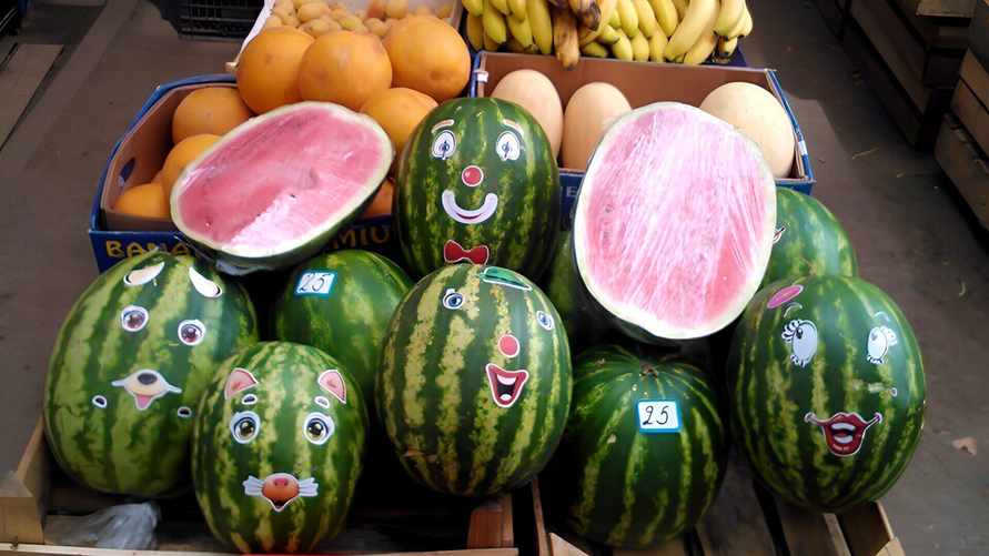 Как белорусам выбрать идеальный арбуз в июне? Эксперты рассказали, можно ли их покупать так рано