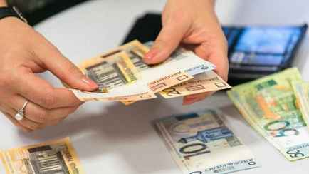 Минтруда пообещало повысить базовую ставку и поднять пенсии белорусам. Когда?