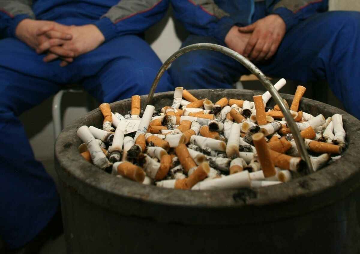 Юрист рассказала, обязаны ли в Беларуси предоставить работнику время для перекура