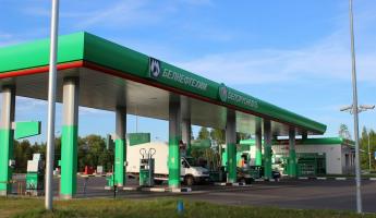 «Белнефтехим» снова поднял цены на топливо в Беларуси. Сколько нужно будет отдать за литр бензина с 4 июня?