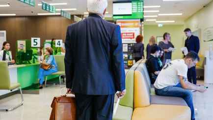 Совмин предложил банкам давать белорусам отсрочки по кредитам от 3 месяцев. Кому повезет?