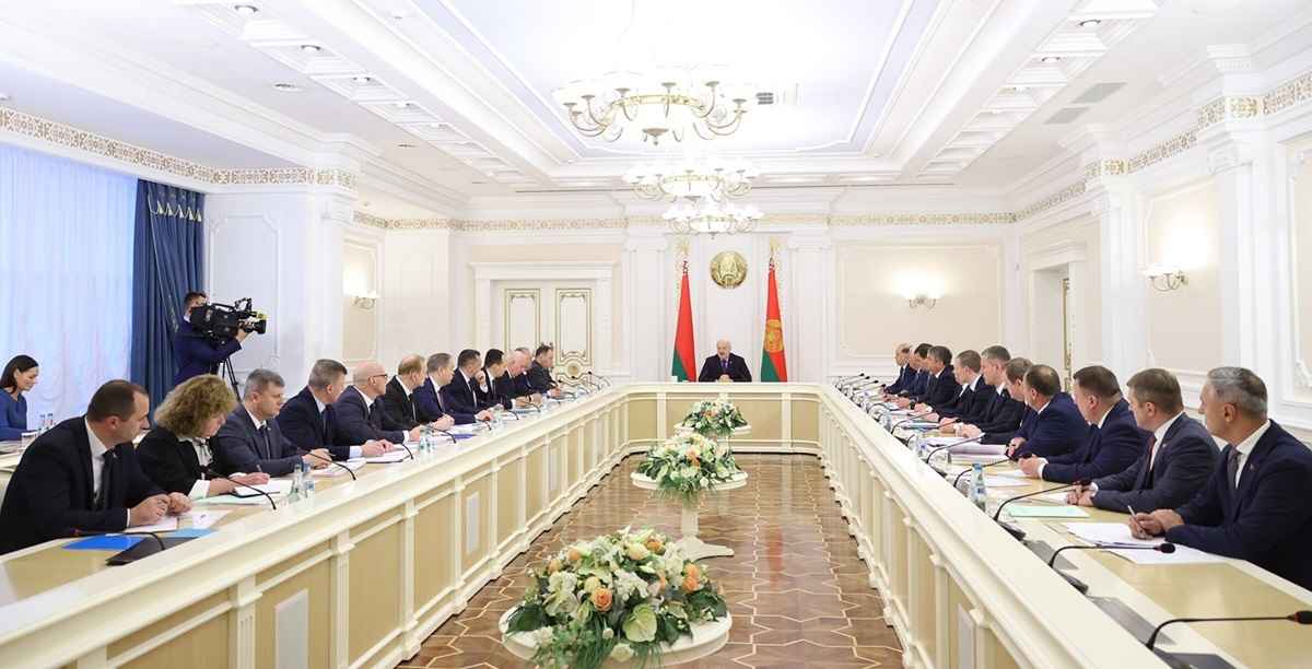 Фото совещания с Лукашенко от 14 июня 2024 года /Администрация президента РБ