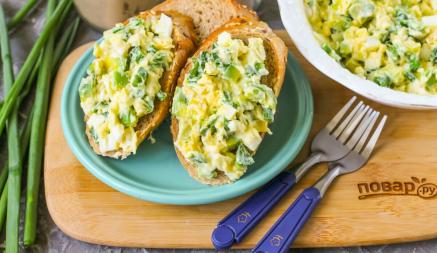 Смешайте яйцо с этими 3 ингредиентами — вы больше не захотите делать бутерброд с маслом