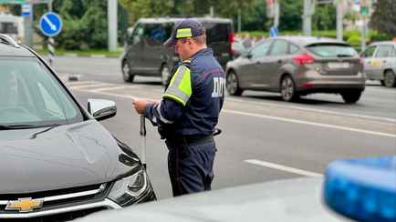 Выявили свыше 1,5 тыс. нарушений. В ГАИ Беларуси рассказали, за кем следят в утренних рейдах на “гражданских” авто