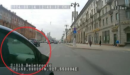 Виноват навигатор? Бесправница «подрезала» автобус в Минске и получила «уголовку»