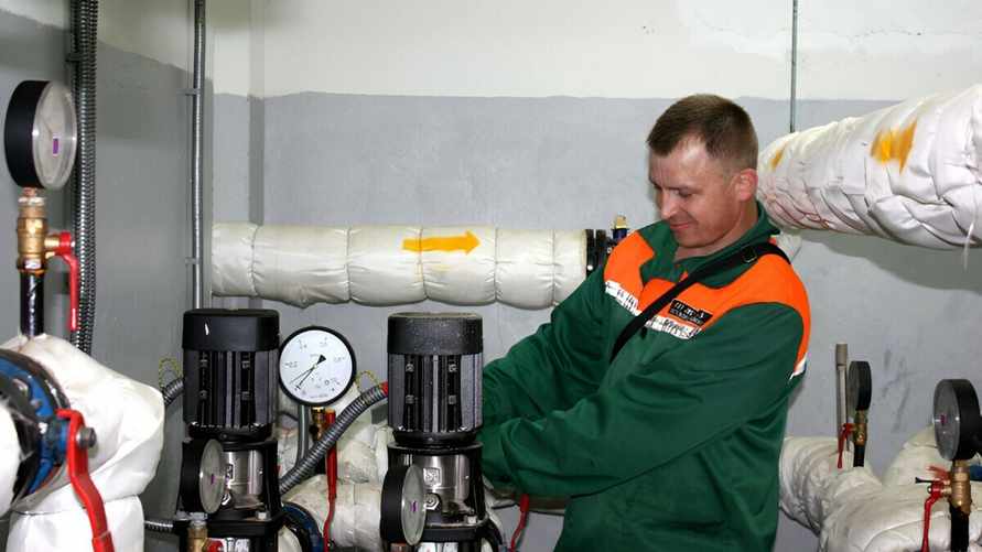 ЖКХ Минска позвало на "работу мечты" за 1700 рублей в месяц. А кому пообещали зарплату 3500 рублей?