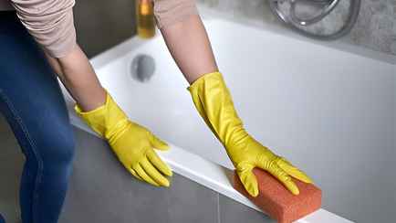 У вас есть дома этот фрукт? Вот как с его помощью очистить и освежить всю ванную комнату