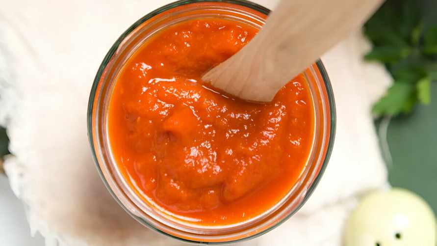 С этим соусом вы забудете про кетчуп. Как приготовить лучшую добавку к мясу на гриле и не только?