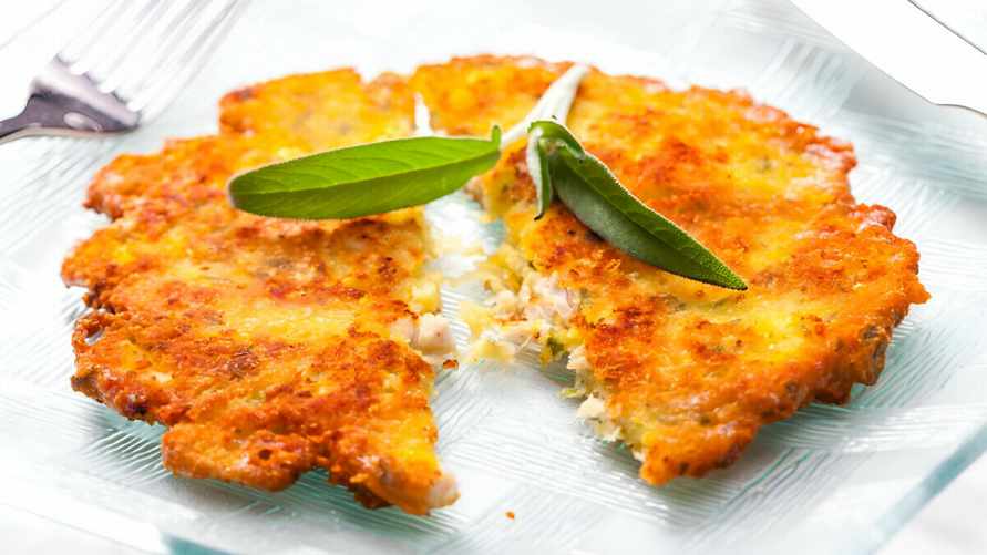 Сварили слишком много пюре? Имея этот рецепт котлет, вы накормите семью дважды