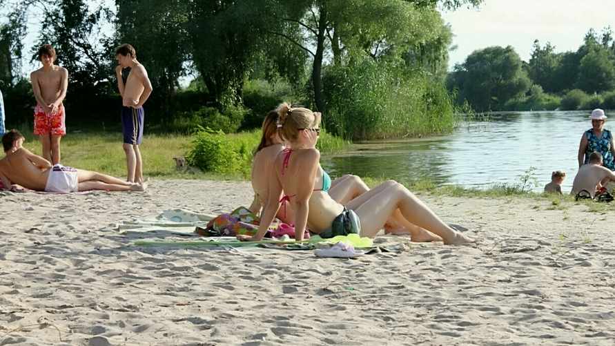 Санэпидемслужба ограничила купание на 11 пляжах Беларуси. Какие водоёмы под запретом?