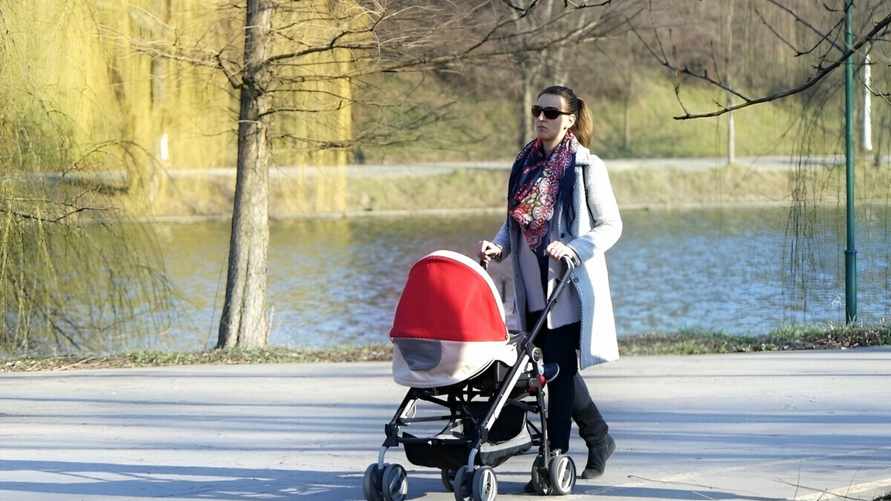 Депутаты одобрили повышение в 2 раза детских пособий для одной категории белорусов. Сколько будут получать?