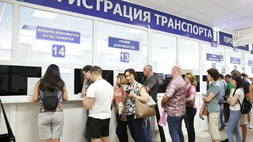 В ГАИ рассказали, кто из белорусов теперь обязан оформить электронный паспорт на автомобиль