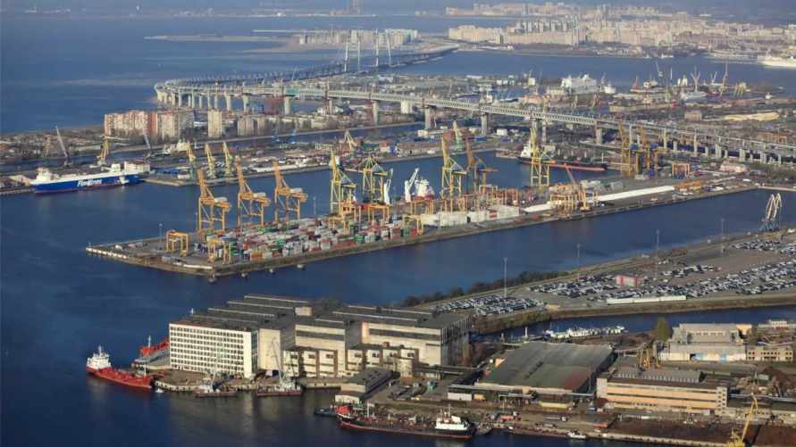 Морской порт Санкт-Петербурга