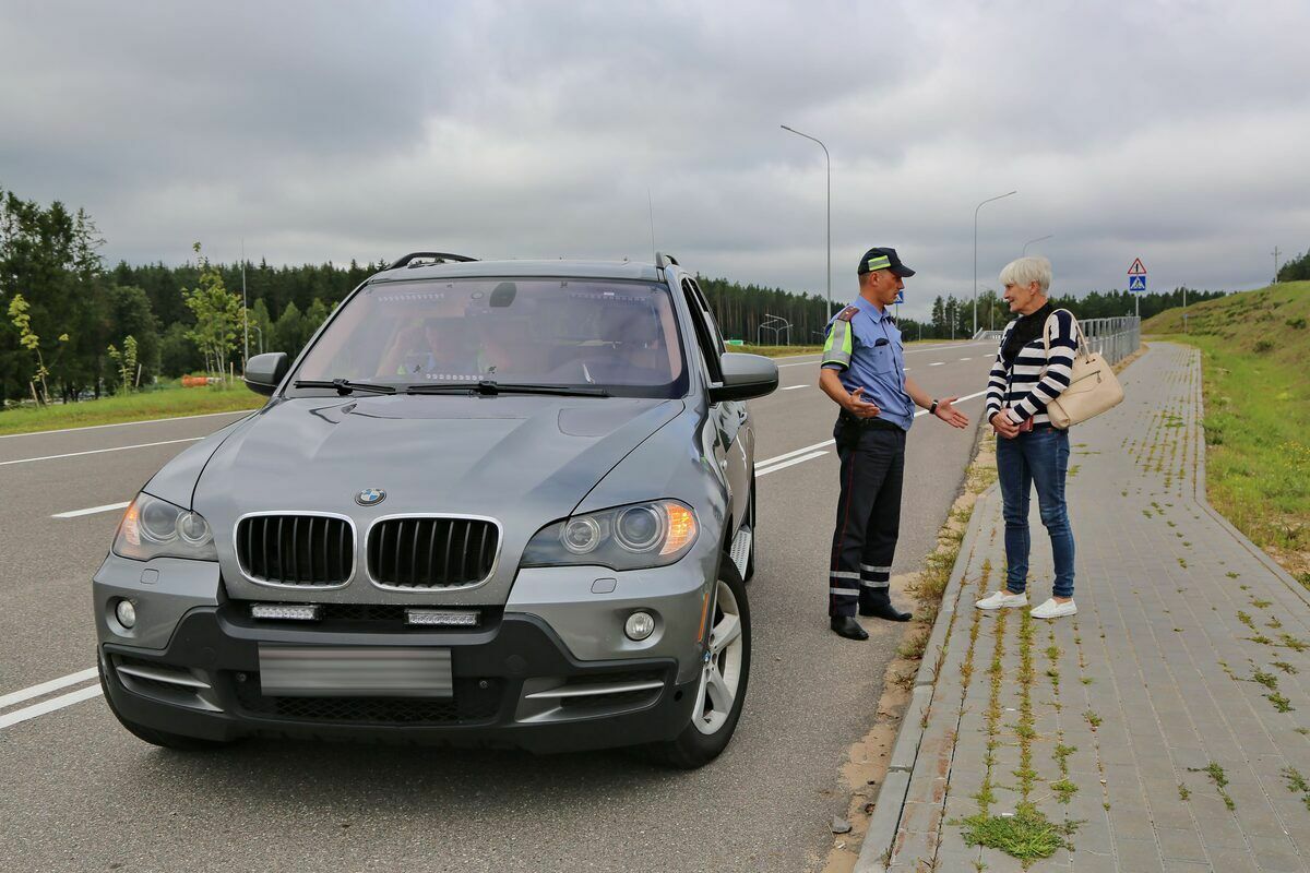 ГАИ пересела на гражданские авто для "массированной отработки" в одной из областей Беларуси. А где пригрозила штрафом до 400 рублей?