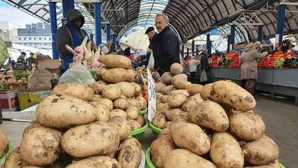 «Цена примерная» — Чиновник рассказал, сколько будет стоить белорусская картошка осенью