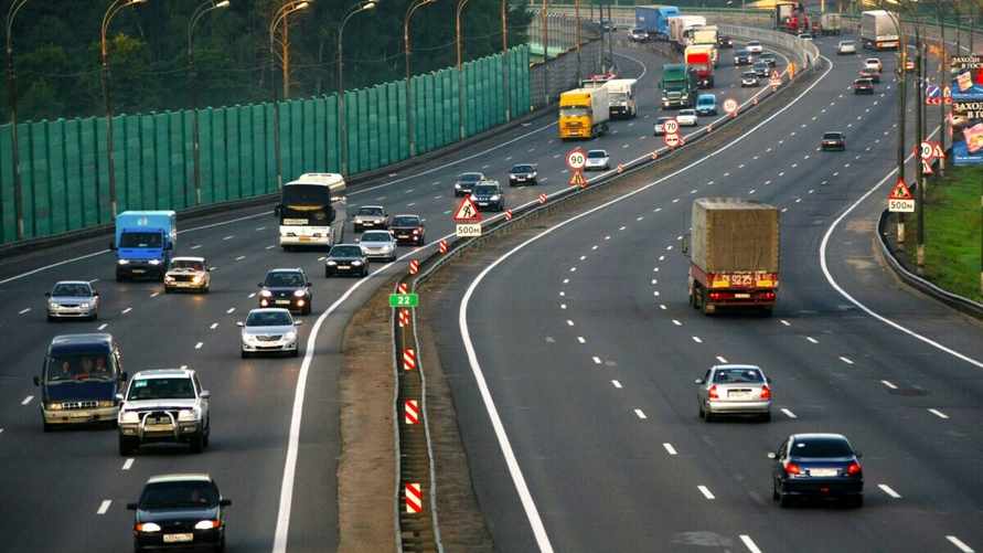 В ГТК рассказали, кому из белорусов всё-таки можно ехать на легковушках в Литву