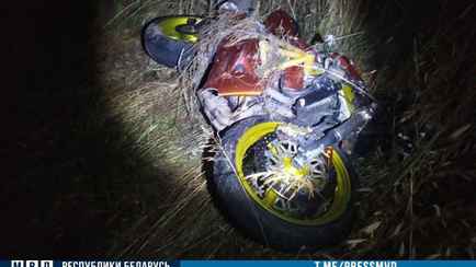 Под Кобрином мотоциклист сбил насмерть ребенка и погиб сам